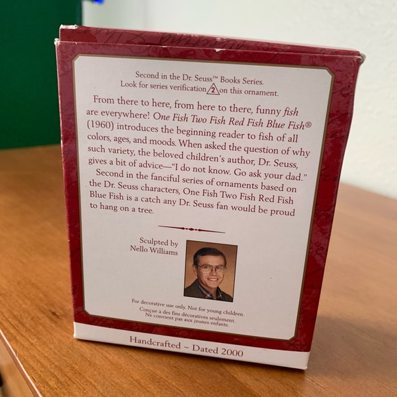 DR SUESS HALLMARK KEEPSAKE ORNAMENT 2000 Collector’s Series One Fish Two Fish - Picture 10 of 11